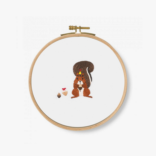 DMC Printed Embroidery Kit - Goofy Animals (Acorns! Squirrel)