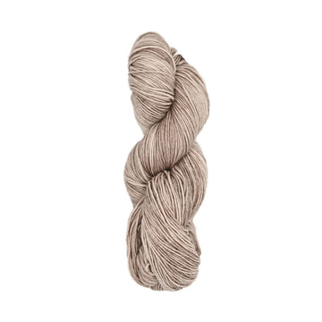 Roya Merino DK Yarn (Chocolate 01)
