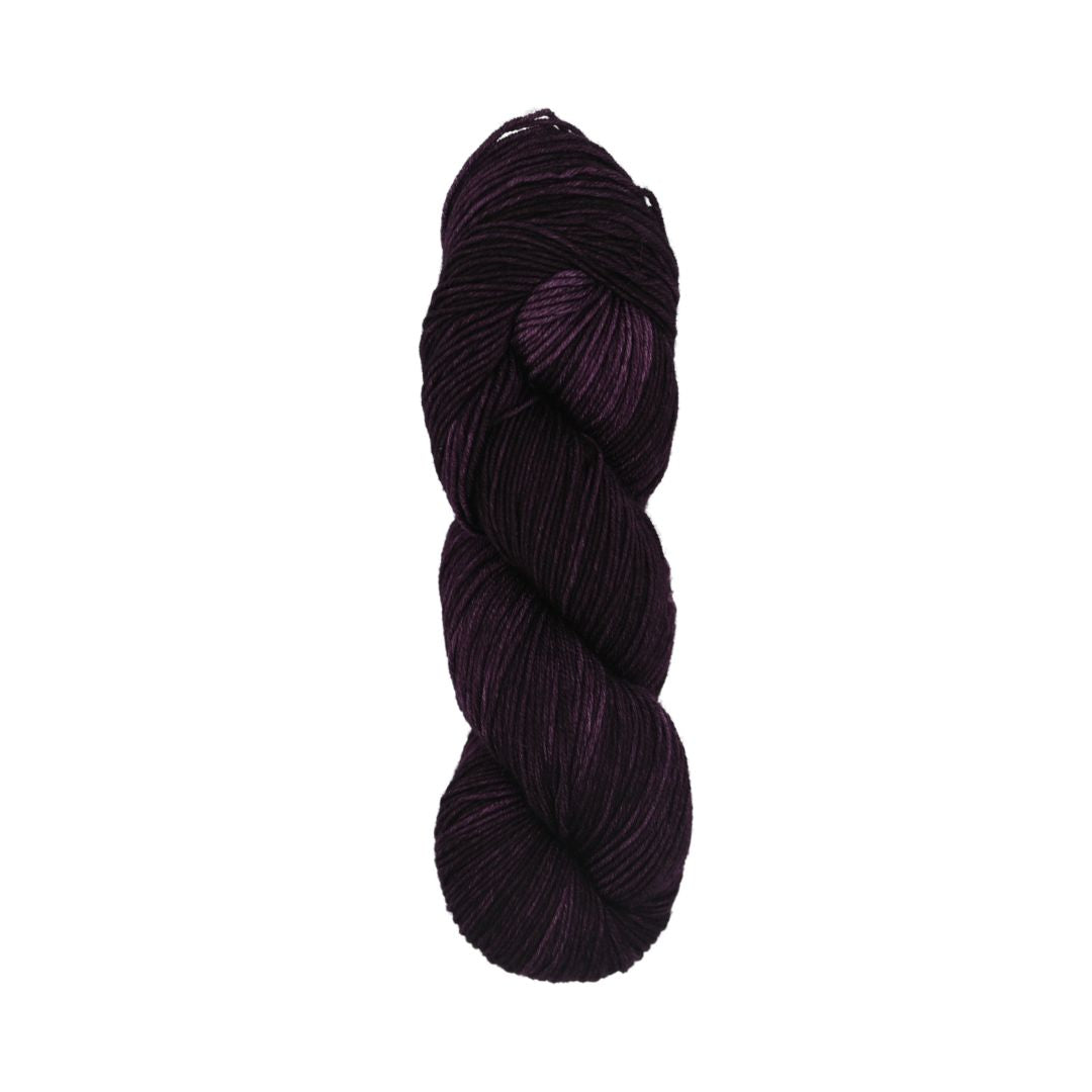 Roya Merino DK Yarn (Obsidian 04)