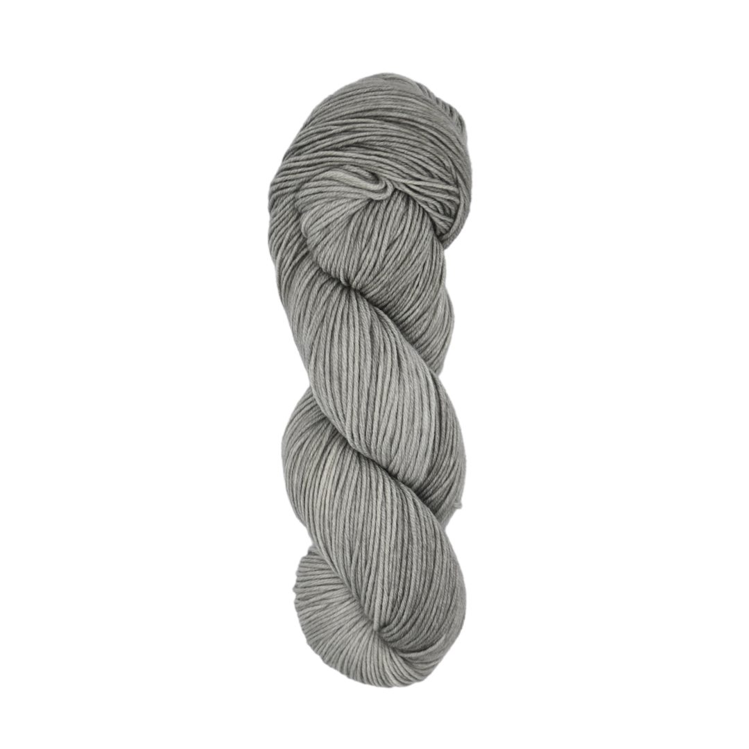Roya Merino DK Yarn (Platinum 05)