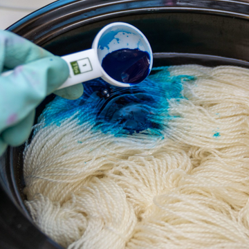 Team Building DYE-IT-YOURSELF Workshop