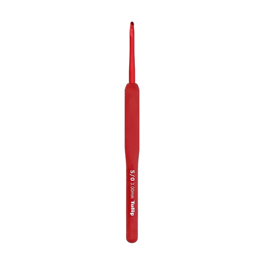 Tulip Etimo Red Crochet Hook (3mm)