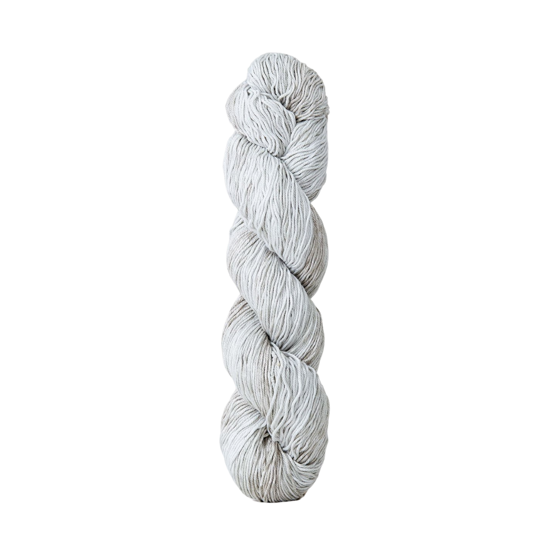 Urth Monokrom Cotton Yarn (1203)