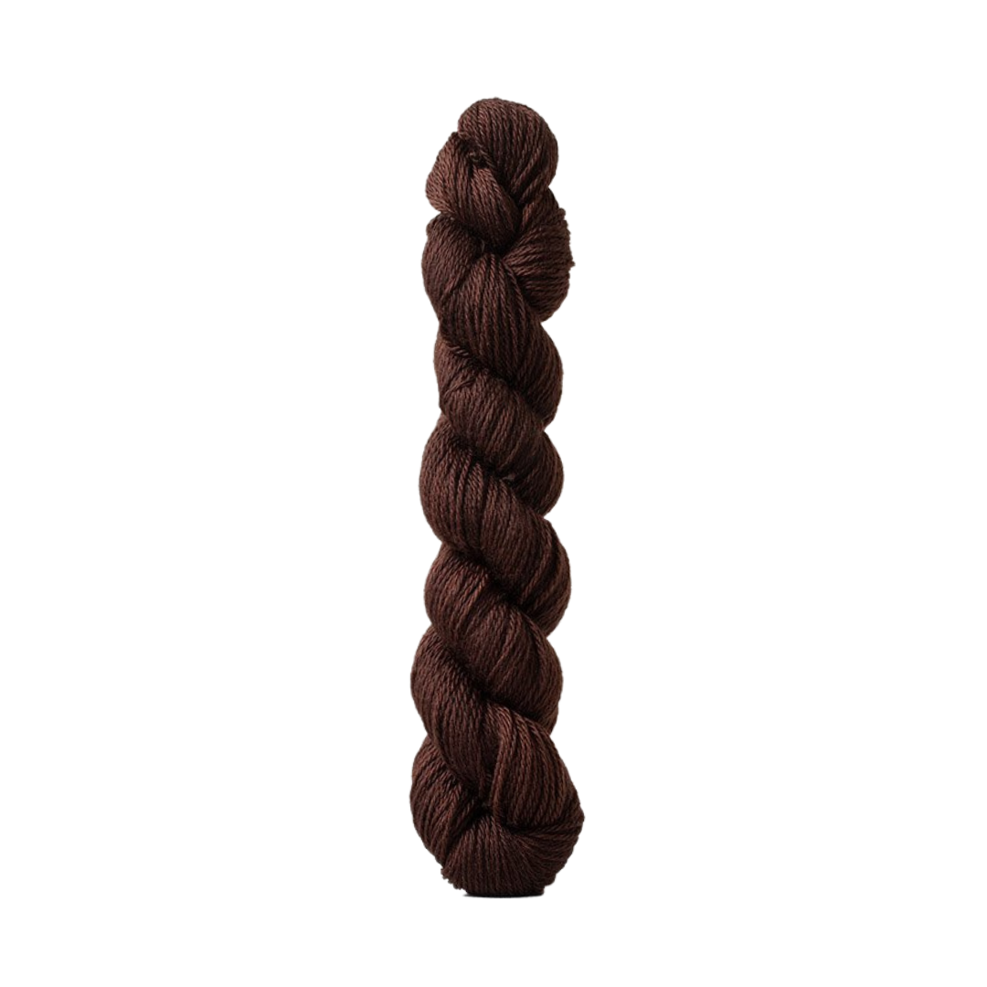 Urth 16 Fingering Yarn (BR70)