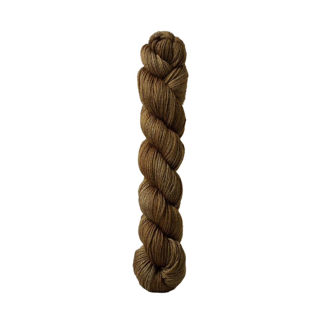 Urth 16 Fingering Yarn (G30)