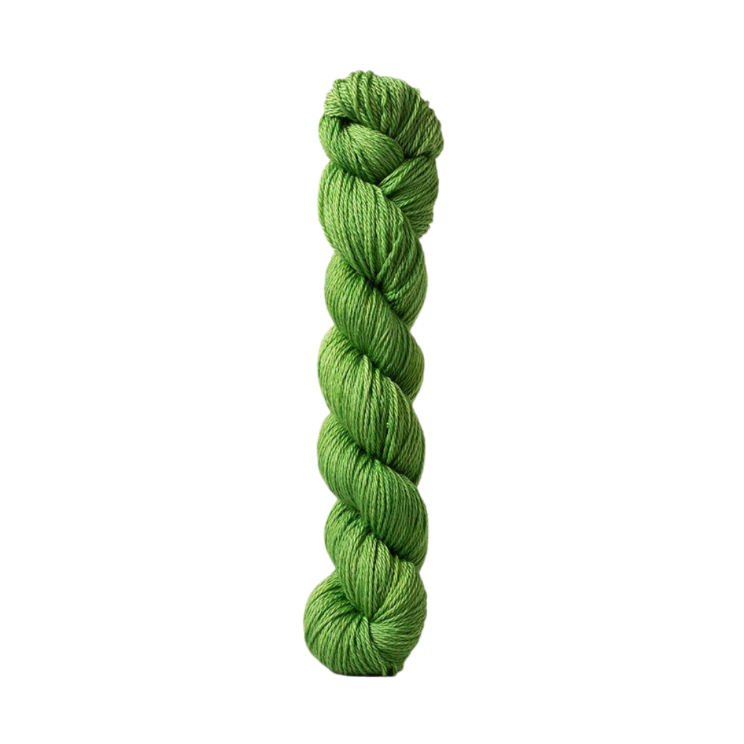 Urth 16 Fingering Yarn (G80)