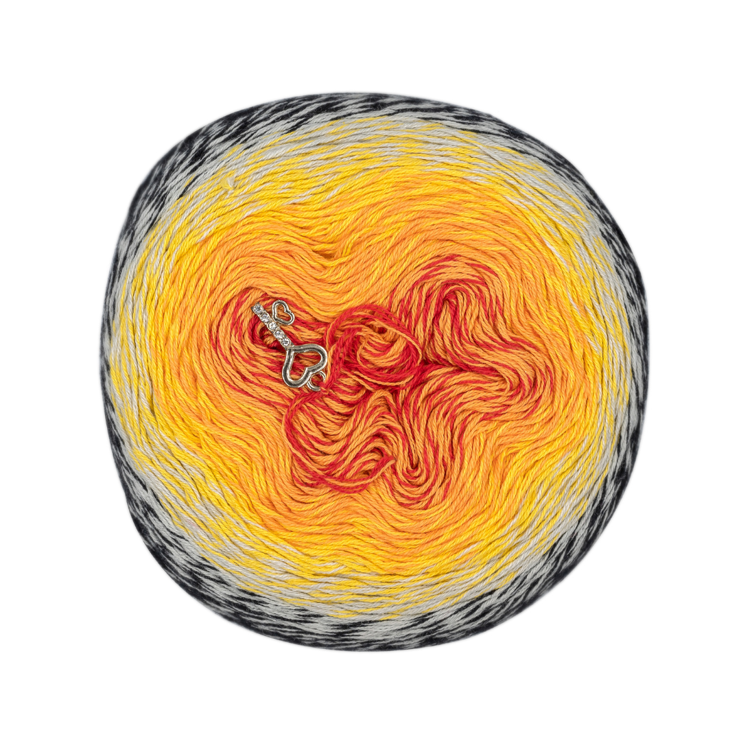 Handmayk Twirlicious Yarn (Mmmango Chutney)