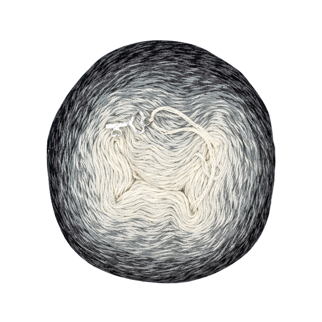 Handmayk Twirlicious Yarn (Moonlight Soufflé)