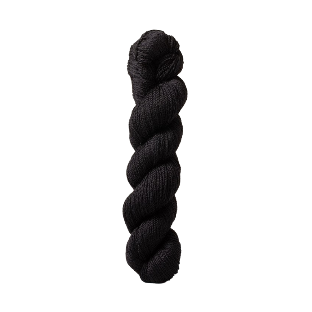 Urth 16 Fingering Yarn (N30)