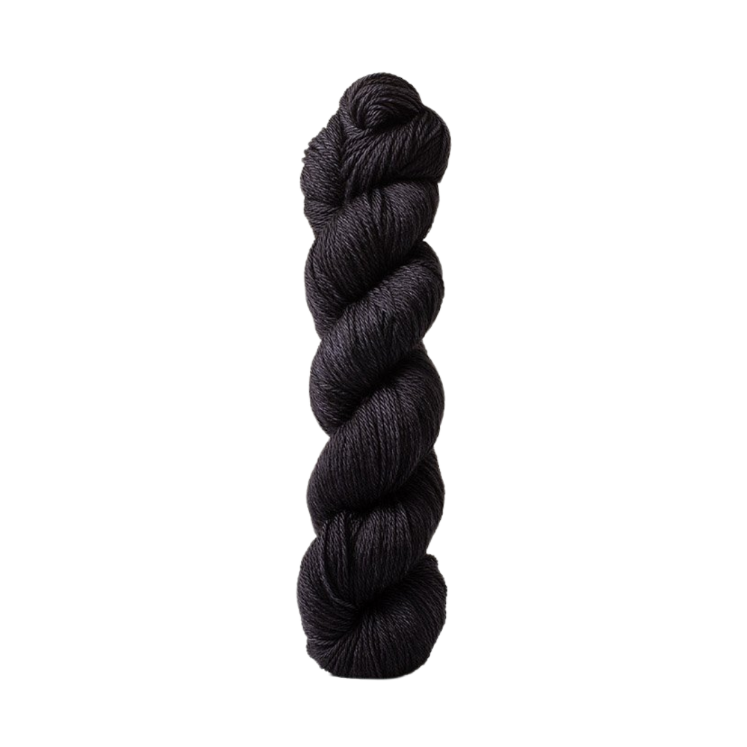 Urth 16 Fingering Yarn (N40)