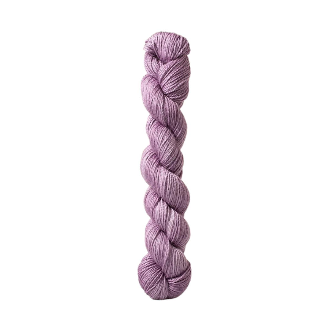 Urth 16 Fingering Yarn (P40)