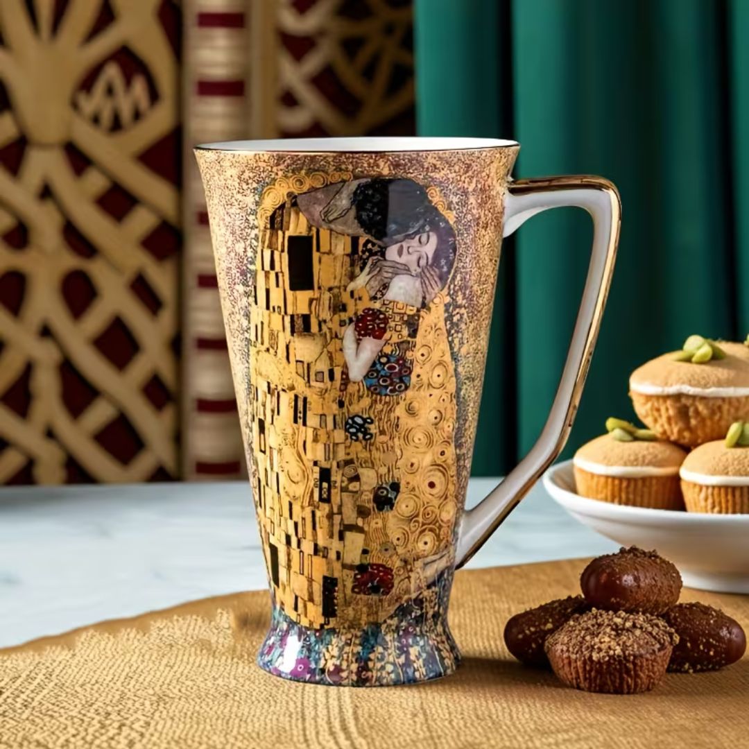 Handmayk Bone China Tumbler (The Kiss)
