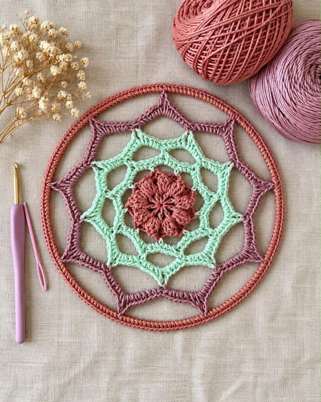 Crochet a Mandala with Artist Vivian Porto