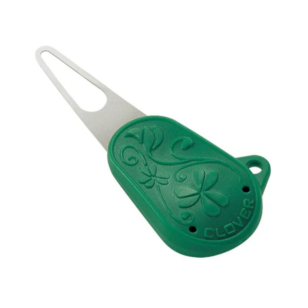 Clover Yarn Threader