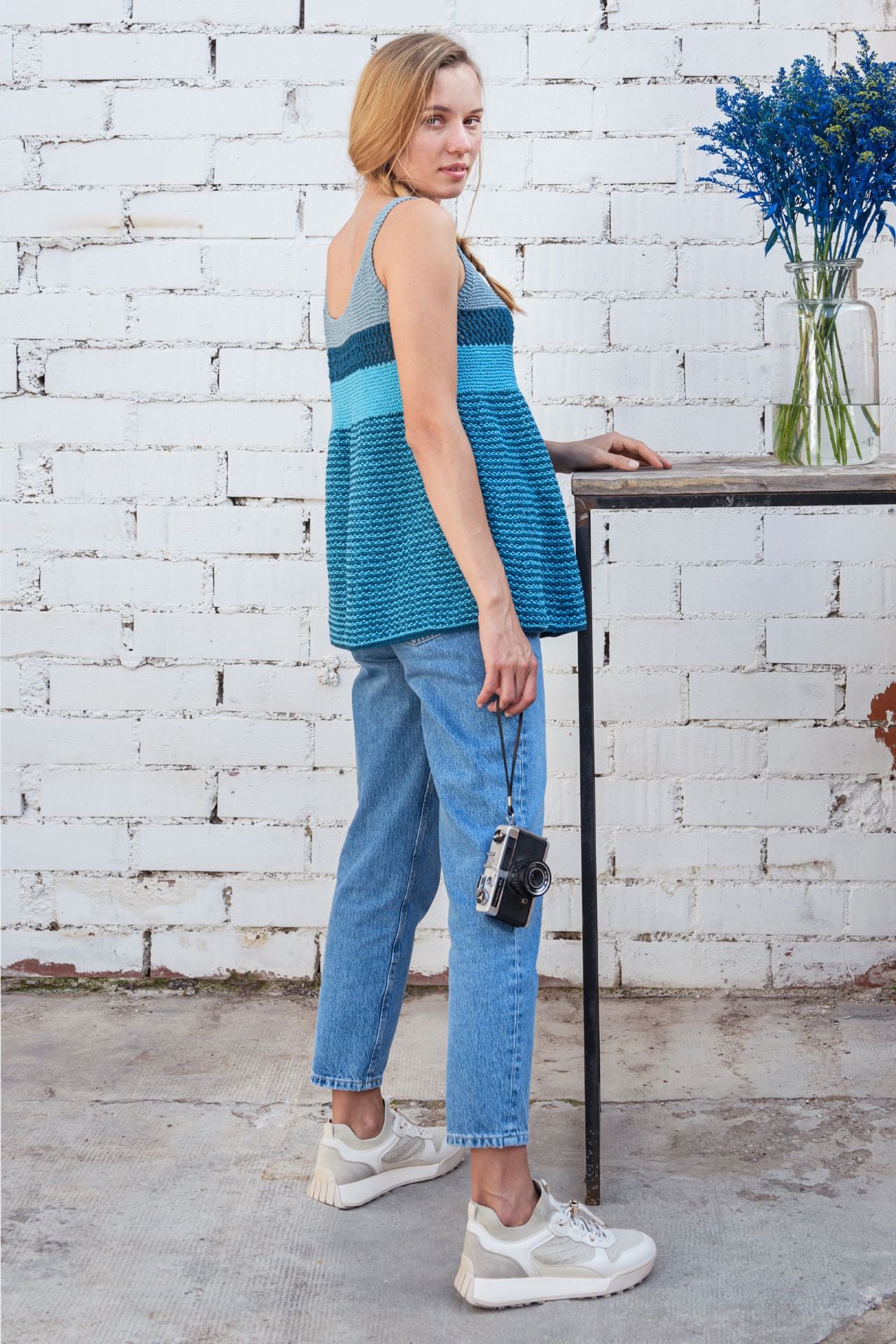 DMC Eco Vita Book (Clothing & Accessories)