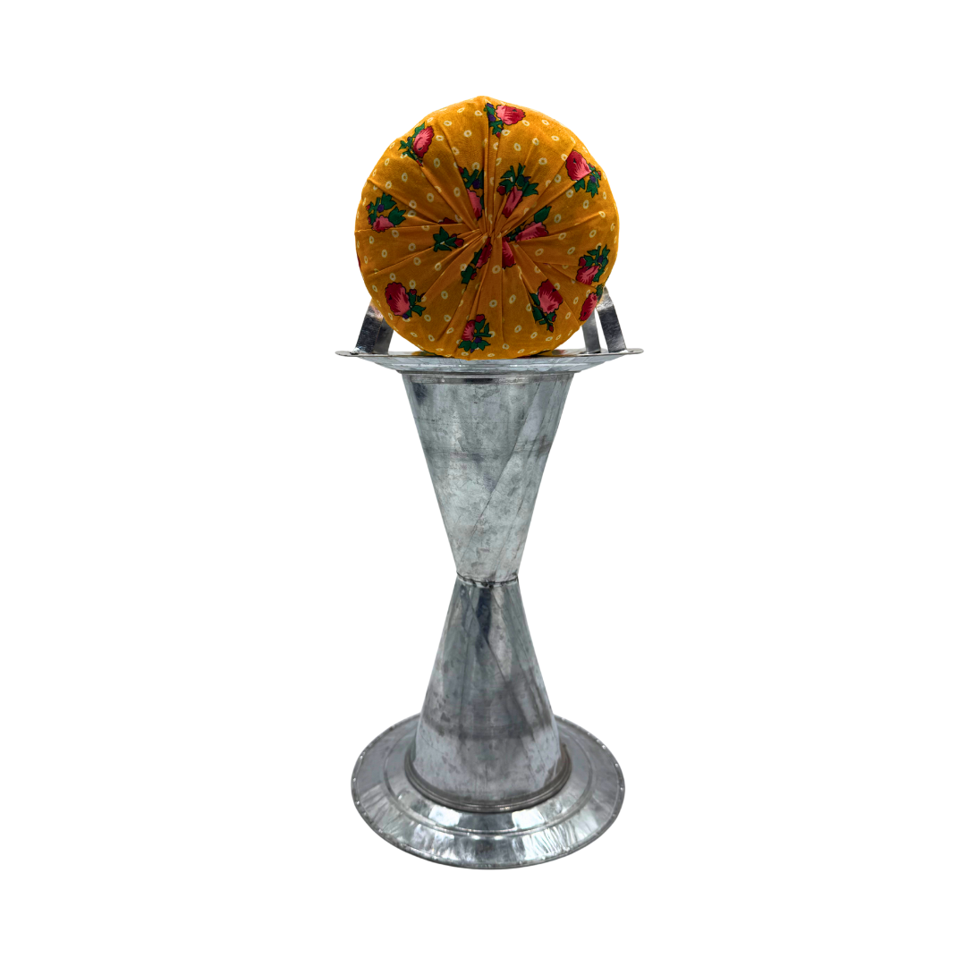 Traditional Emirati Talli (تلّي) Kajuja (كاجوجة) Musada (مسدة)