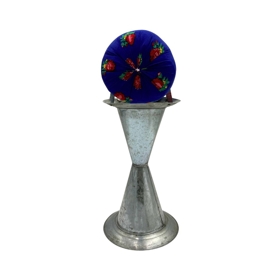 Traditional Emirati Talli (تلّي) Kajuja (كاجوجة) Musada (مسدة)