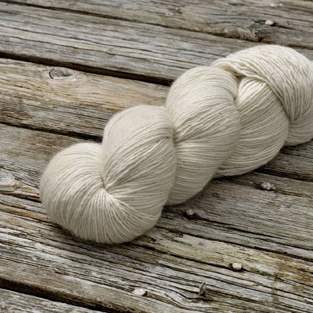 Handmayk Superfine Merino 4-ply Yarn