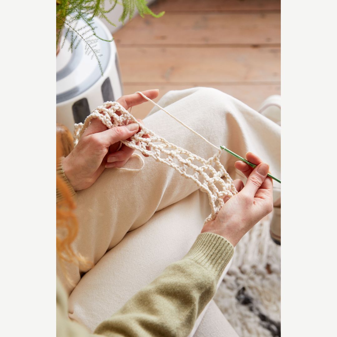 DMC Crochet Kit - Gift of Stitch (Monochrome Placemats)