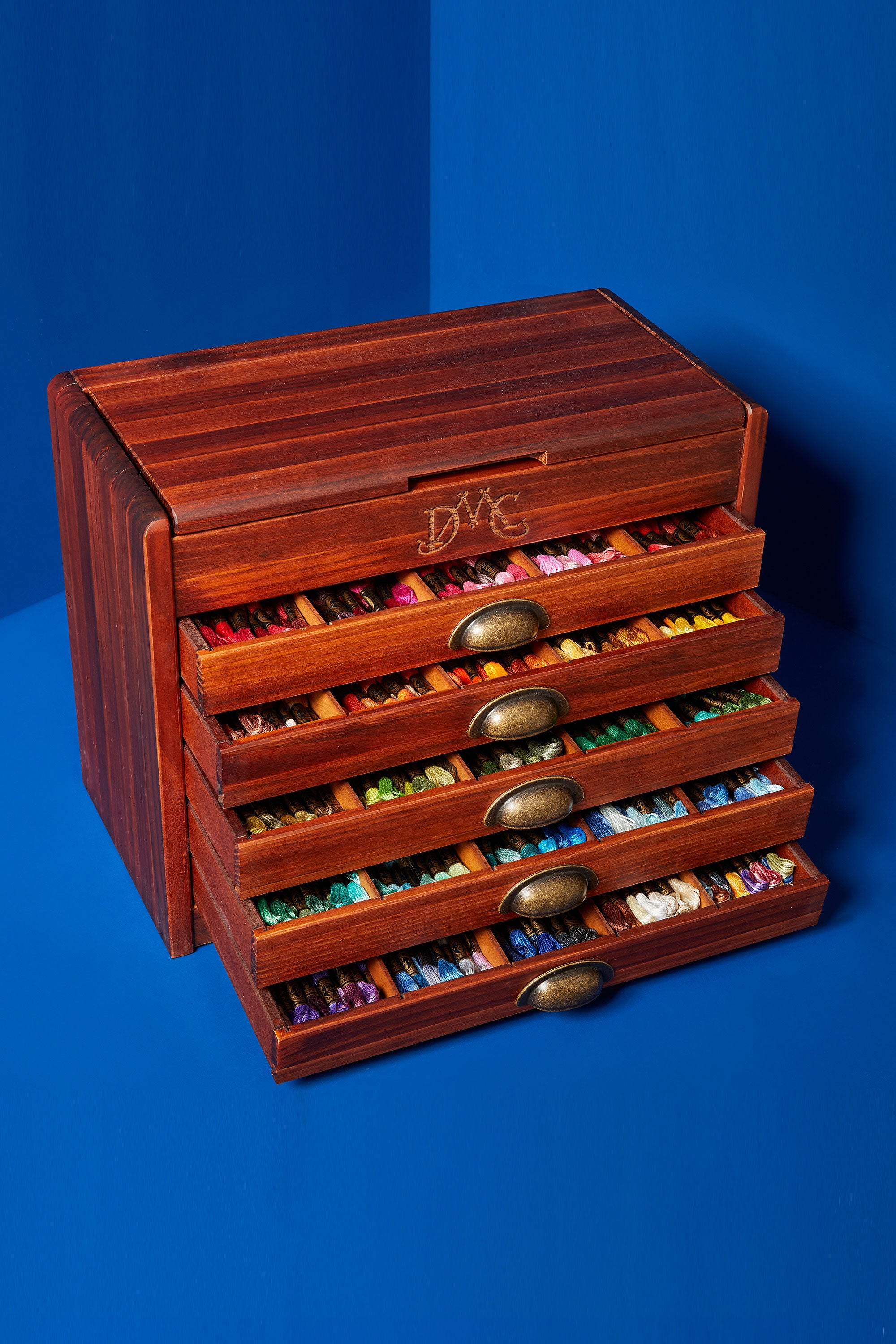 DMC Vintage Wooden Chest with 500 Stranded Cotton Embroidery Threads