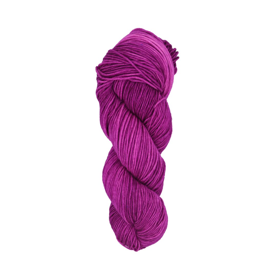 Roya Merino DK Yarn (Berry 03)
