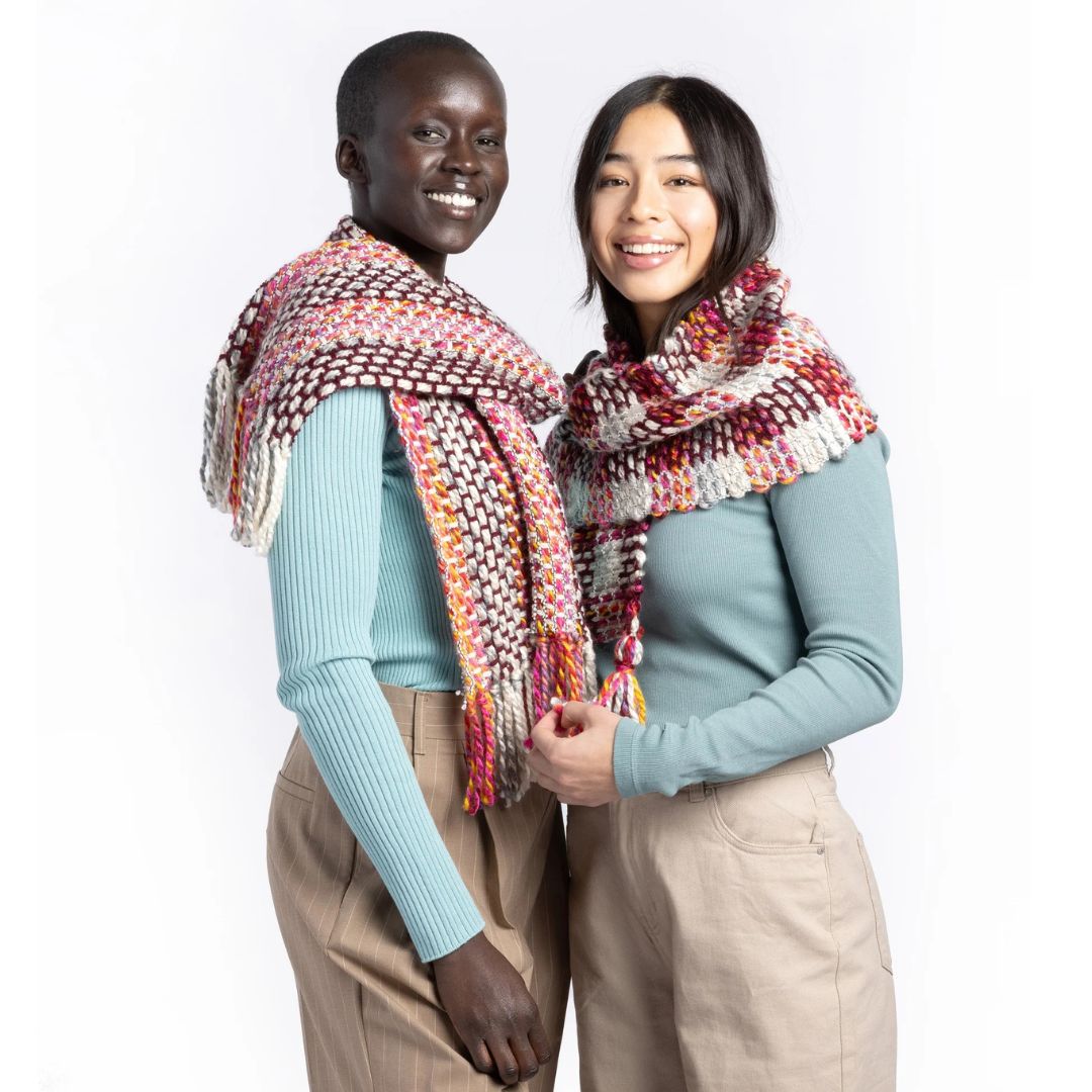 Bernat Quickweave Weaving Kit - Scarf Collection (Burgundy Tartan)