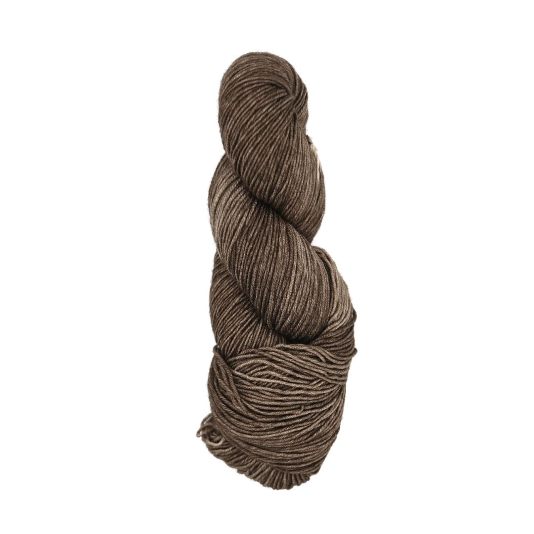 Roya Merino DK Yarn (Chestnut 03)