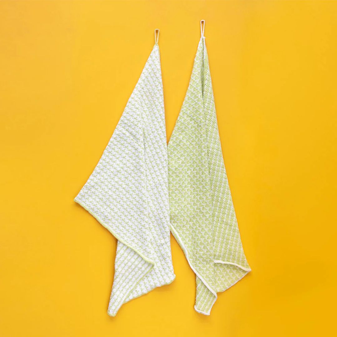 Scheepjes Knitting Kit - Pretty Little Things (Clean Sweep Tea Towels)