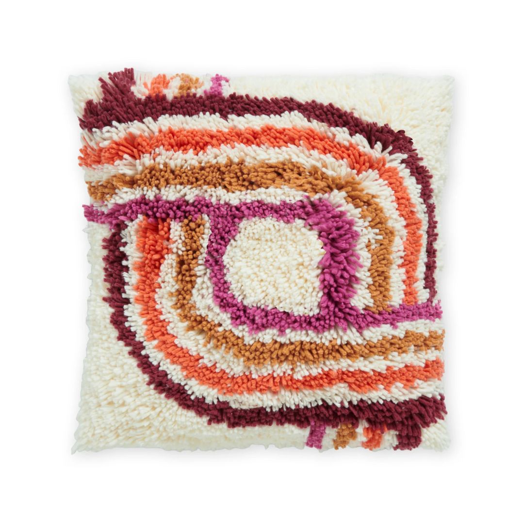 Bernat Latch It Latch Hook Kit - Fleece Pillow Cover (Curved Corners)