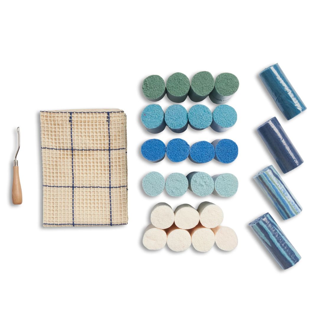Bernat Latch It Latch Hook Kit - Fleece Pillow Cover (Drips & Drops)