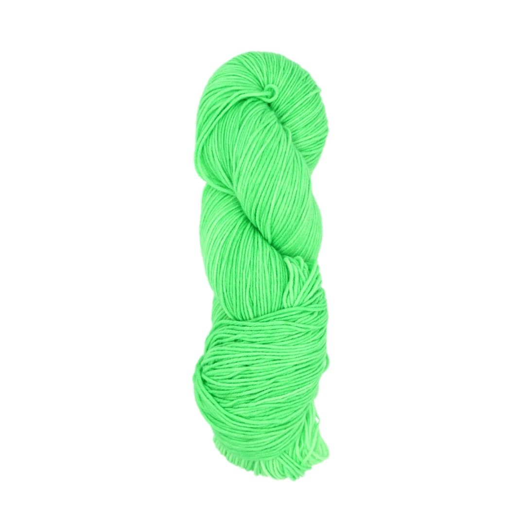 Roya Merino DK Yarn (Kelly 01)