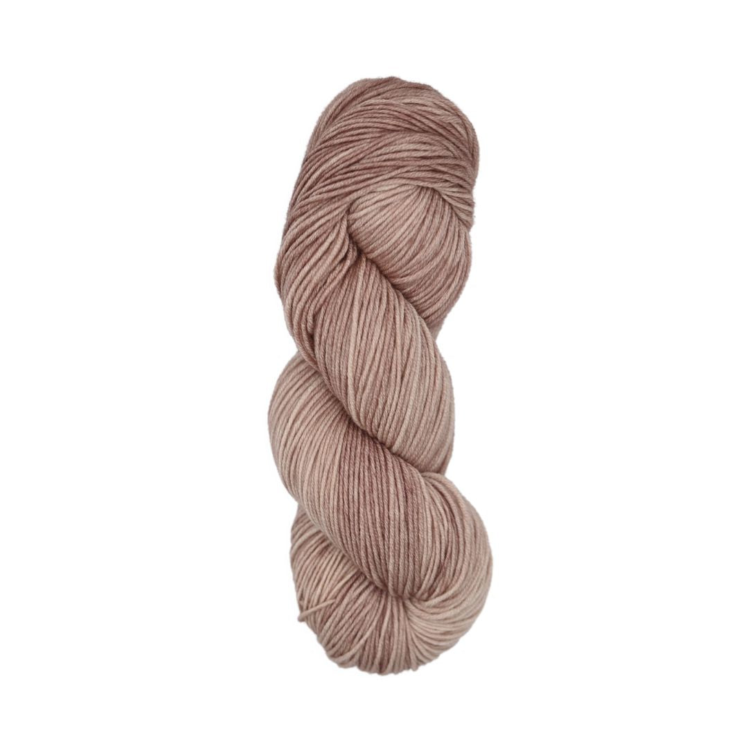 Roya Merino DK Yarn (Mauve 01)