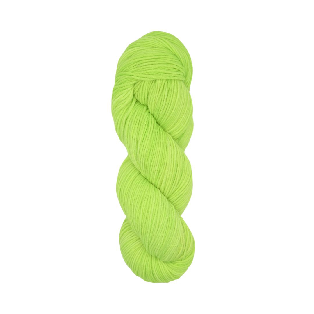 Roya Merino DK Yarn (Neon Green 01)