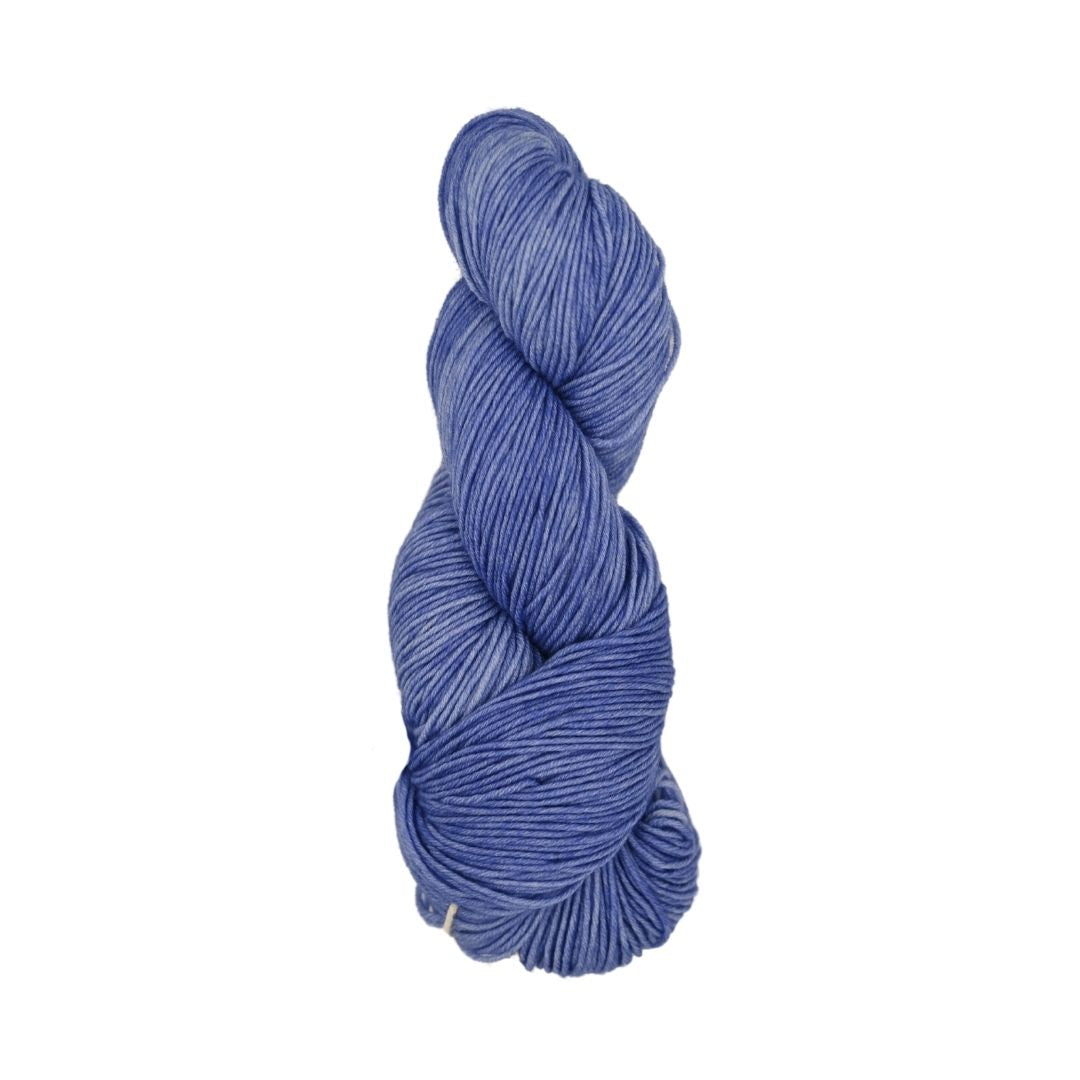 Roya Merino DK Yarn (Night 02)