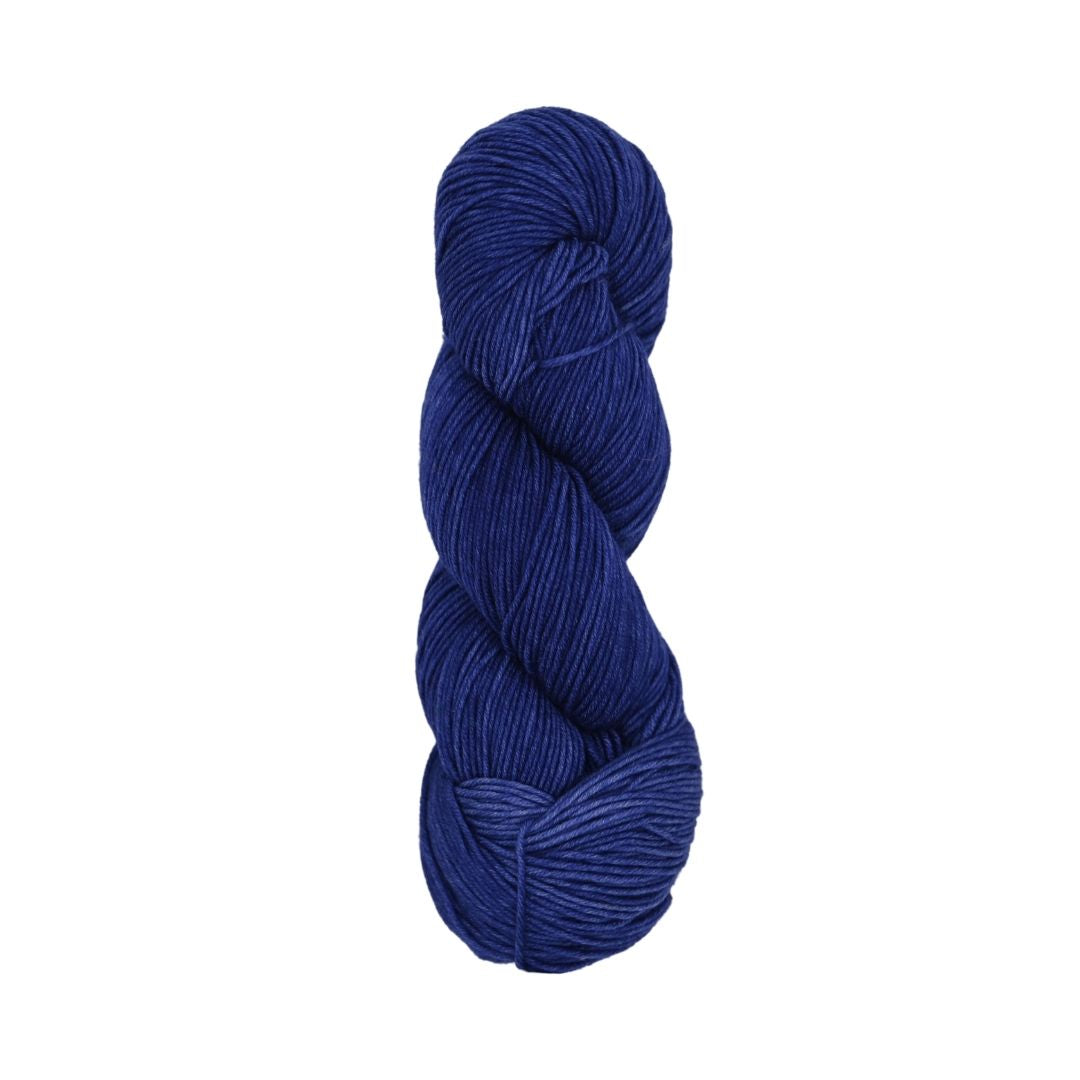 Roya Merino DK Yarn (Night 03)