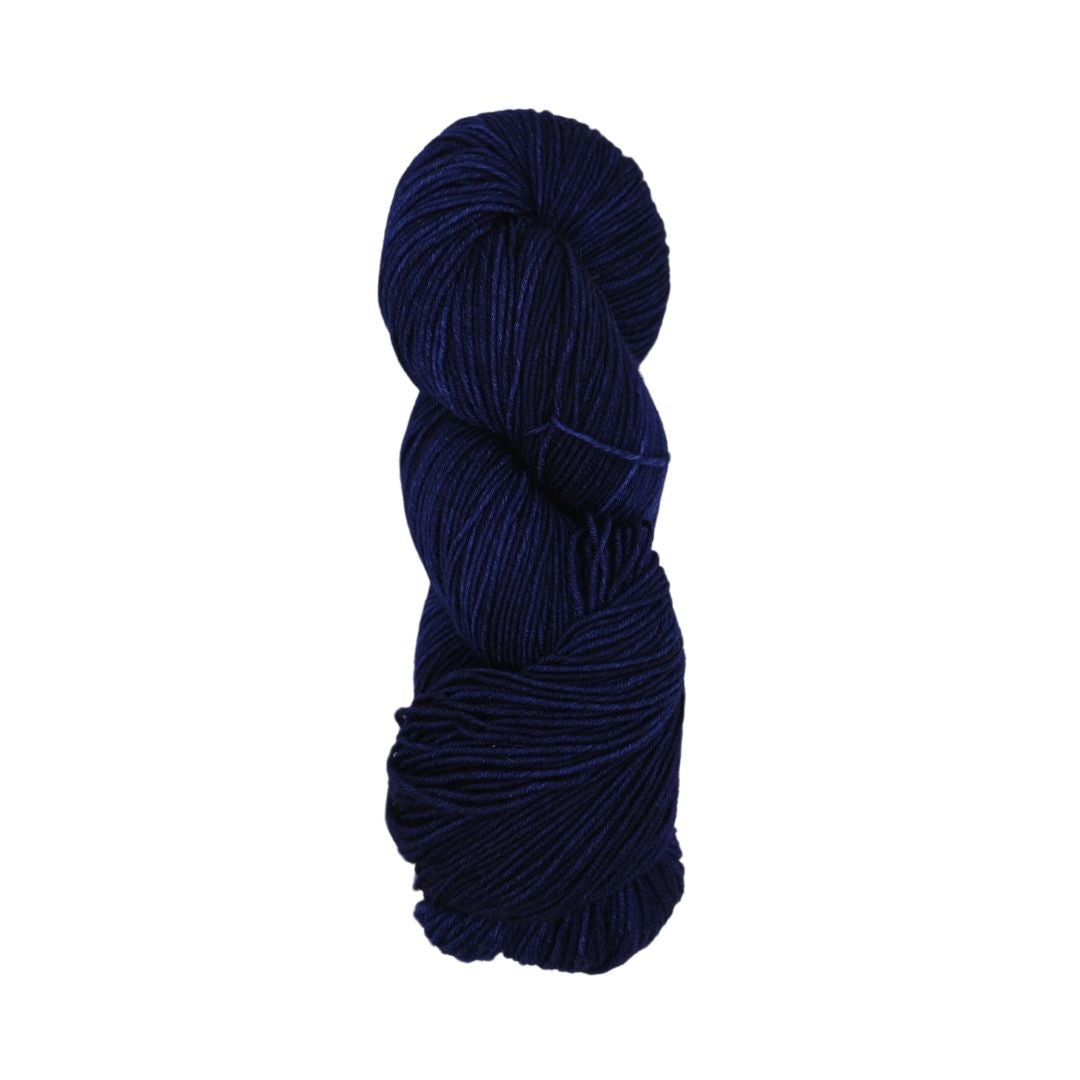 Roya Merino DK Yarn (Night 05)