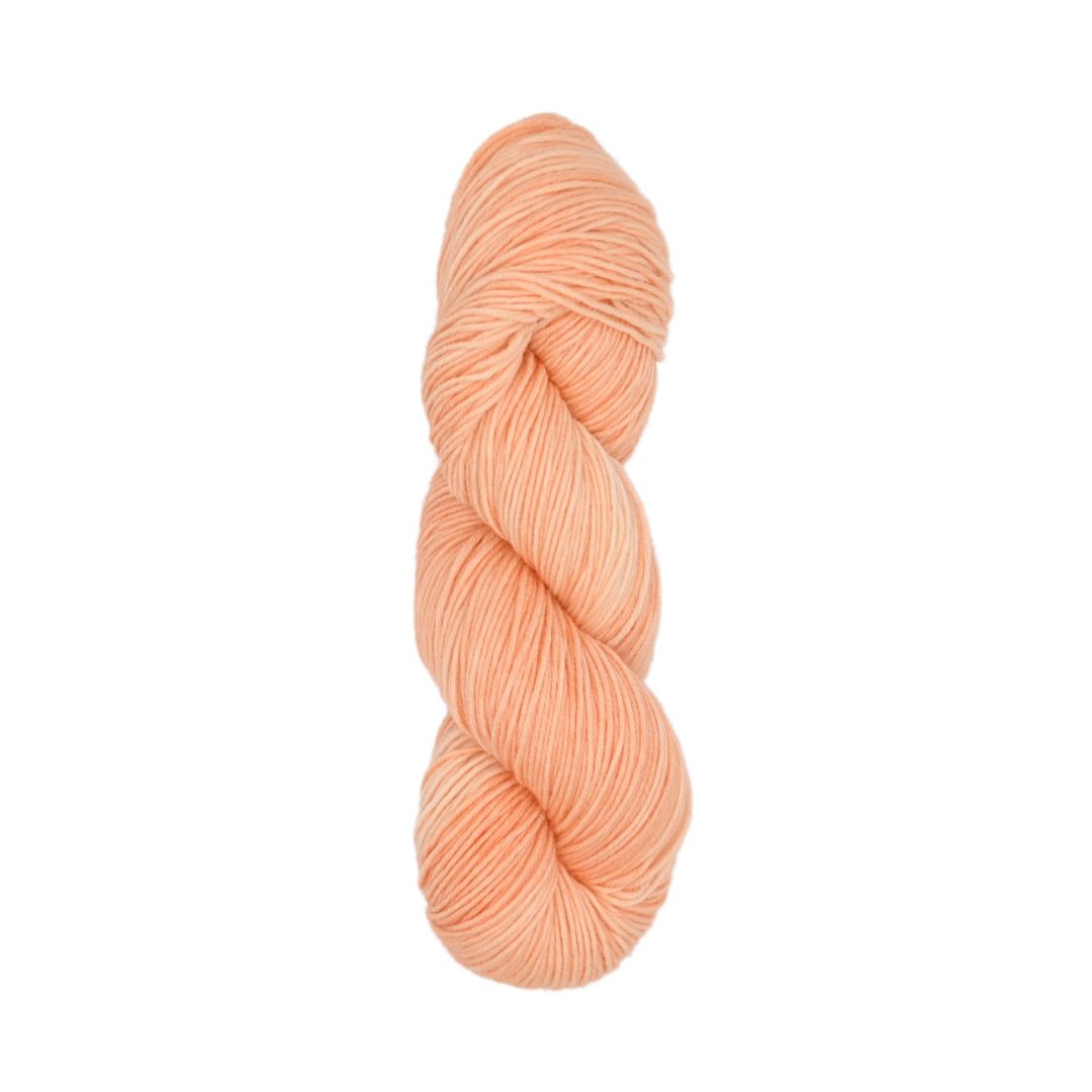 Roya Merino DK Yarn (Papaya 01)