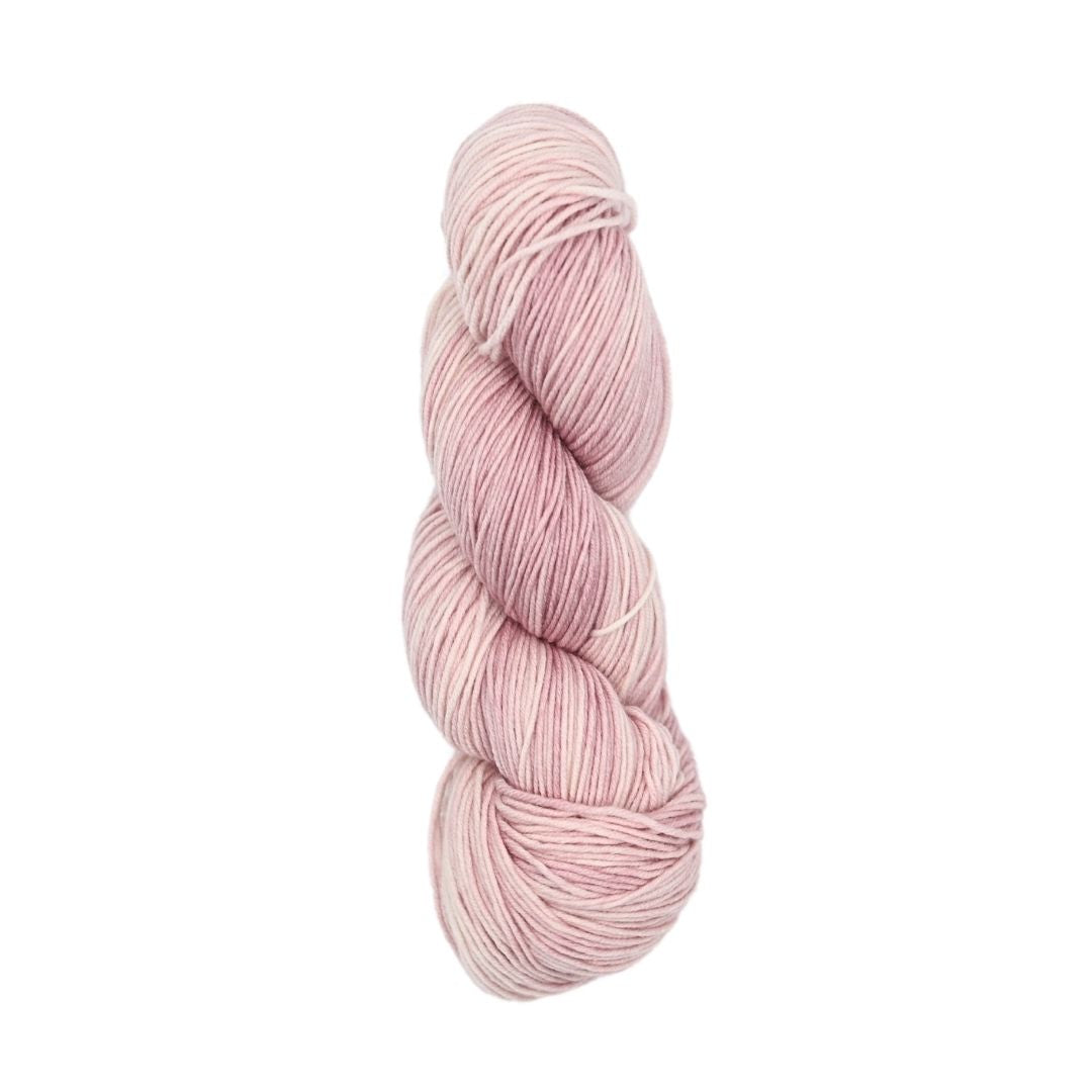Roya Merino DK Yarn (Plum 01)