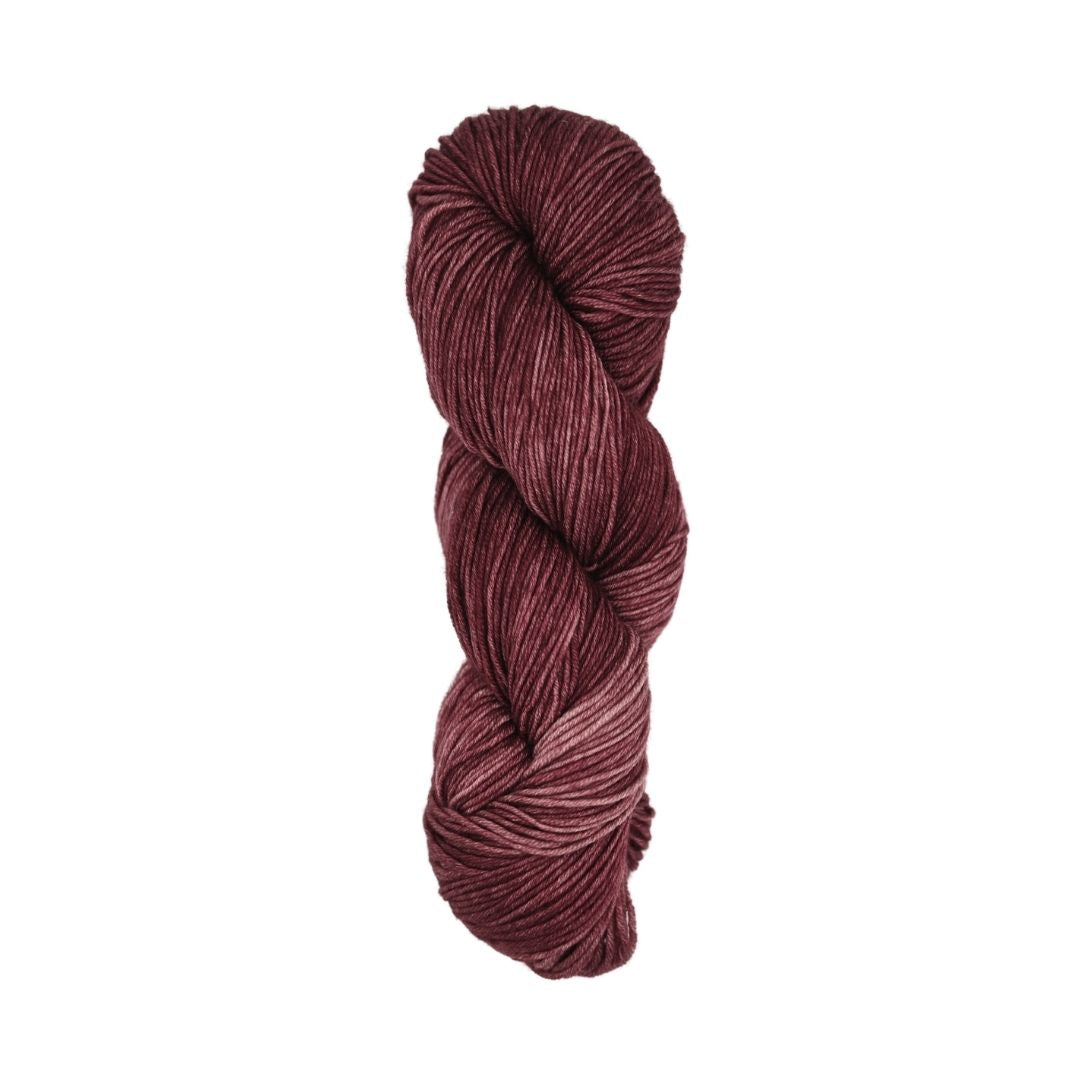 Roya Merino DK Yarn (Plum 05)