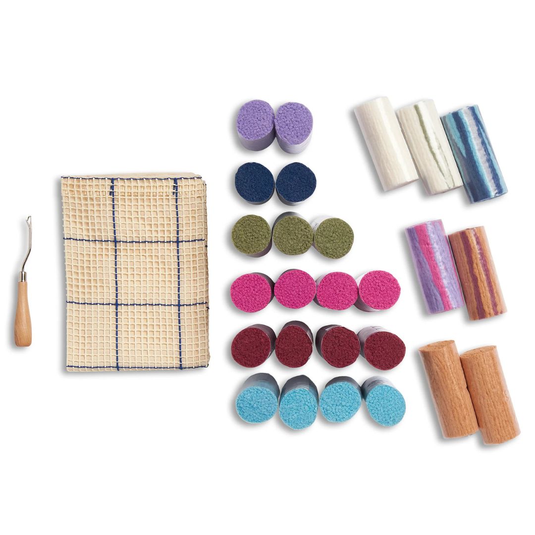 Bernat Latch It Latch Hook Kit - Fleece Pillow Cover (Rounded Rectangles)