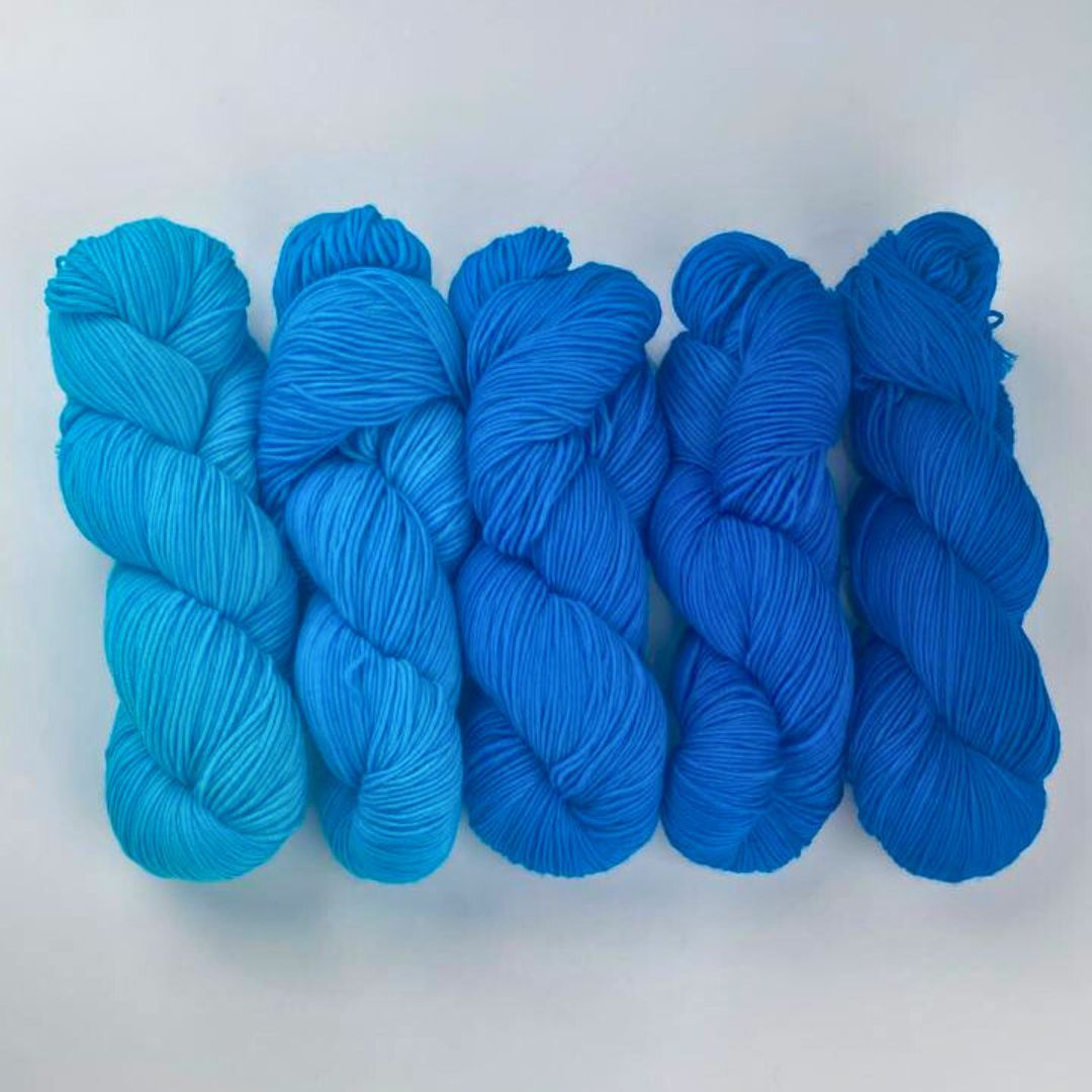 Roya Merino DK Yarn (Aqua)