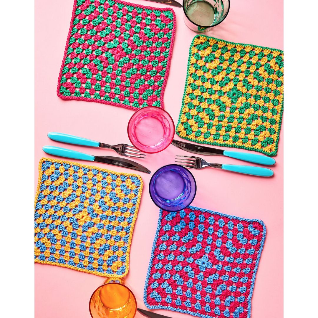 Sirdar Crochet Kit - Kith & Kin (Checkerboard Placemats)