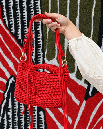 Crochet a Red Bag with Crochet Artist Eline Roelevink