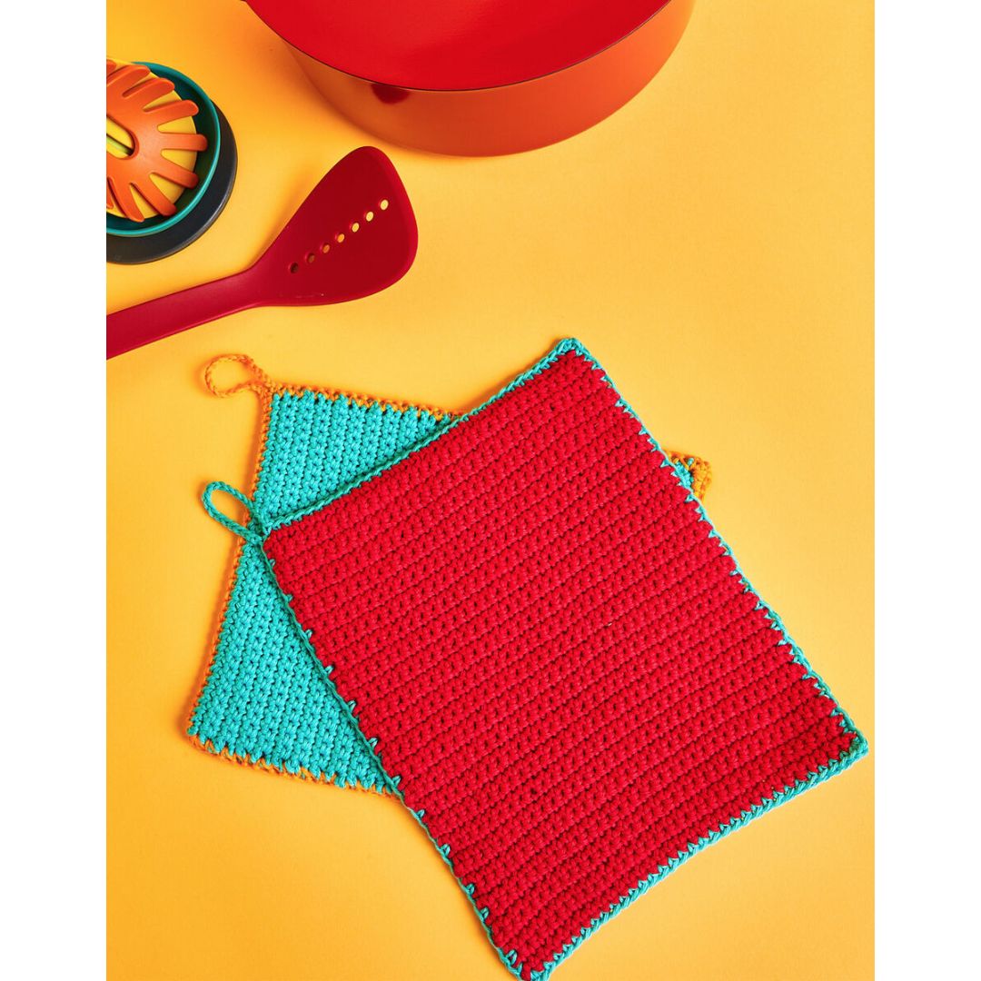 Sirdar Crochet Kit - Kith & Kin (Feast Pot Holders)