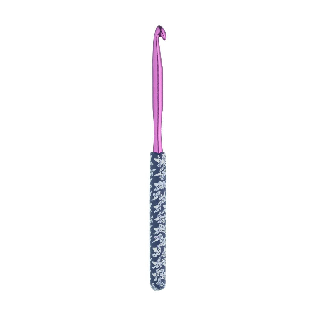 The Quilted Bear Floral Crochet Hook (6.5mm)
