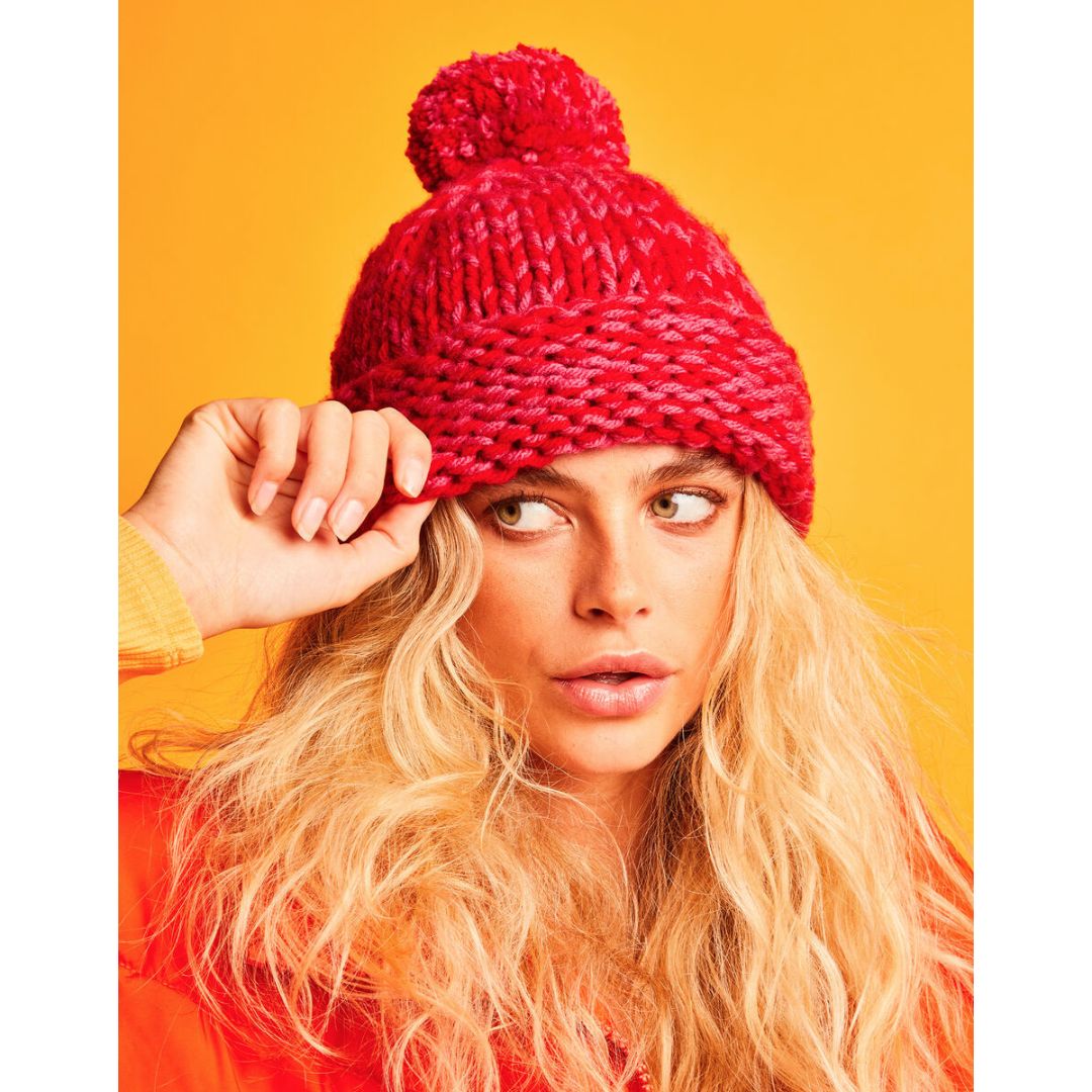 Sirdar Knitting Kit - Kith & Kin (Giant Hat)