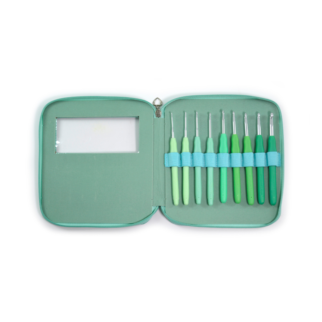 Circulo Silicone Handle Crochet Hook Set with Green Case