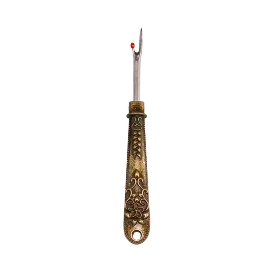 Handmayk Vintage Mini Seam Ripper (Antique Gold)