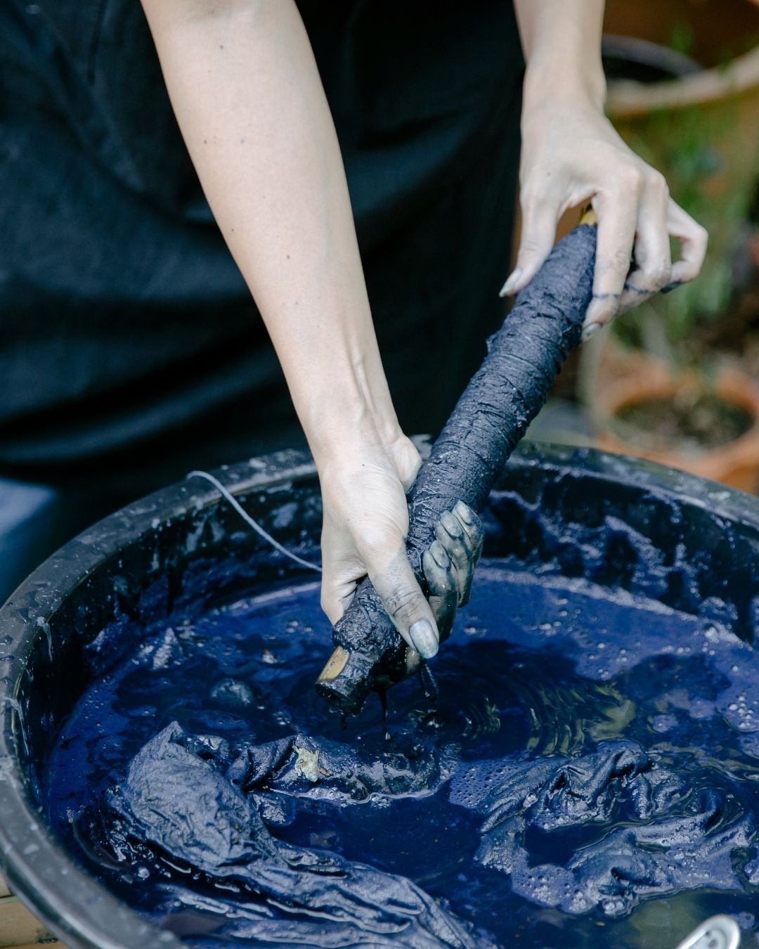 Indigo Dye Your Own Merino Wool Yarn with Textile Artist Asad Azizi