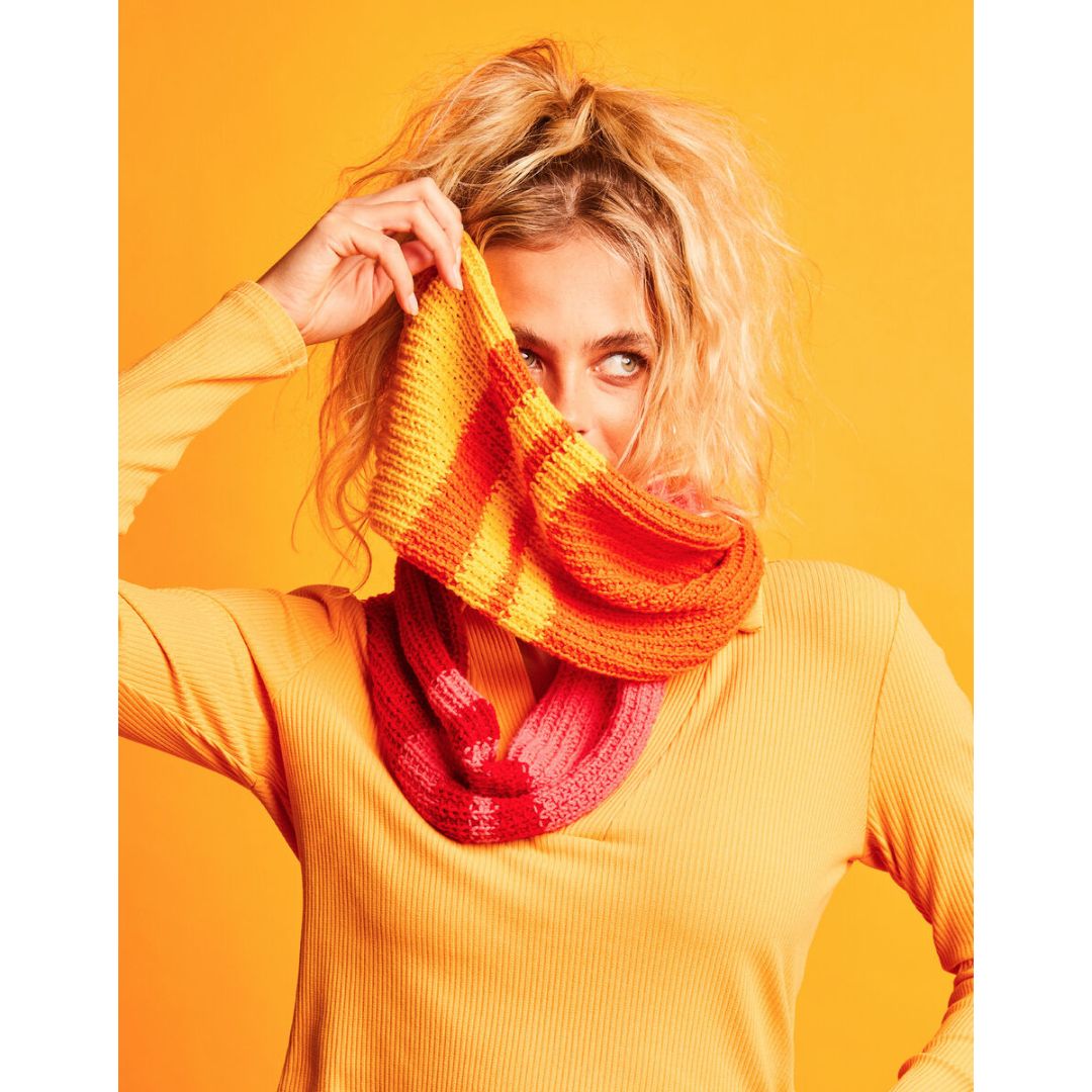 Sirdar Knitting Kit - Kith & Kin (Infinity Cowl)